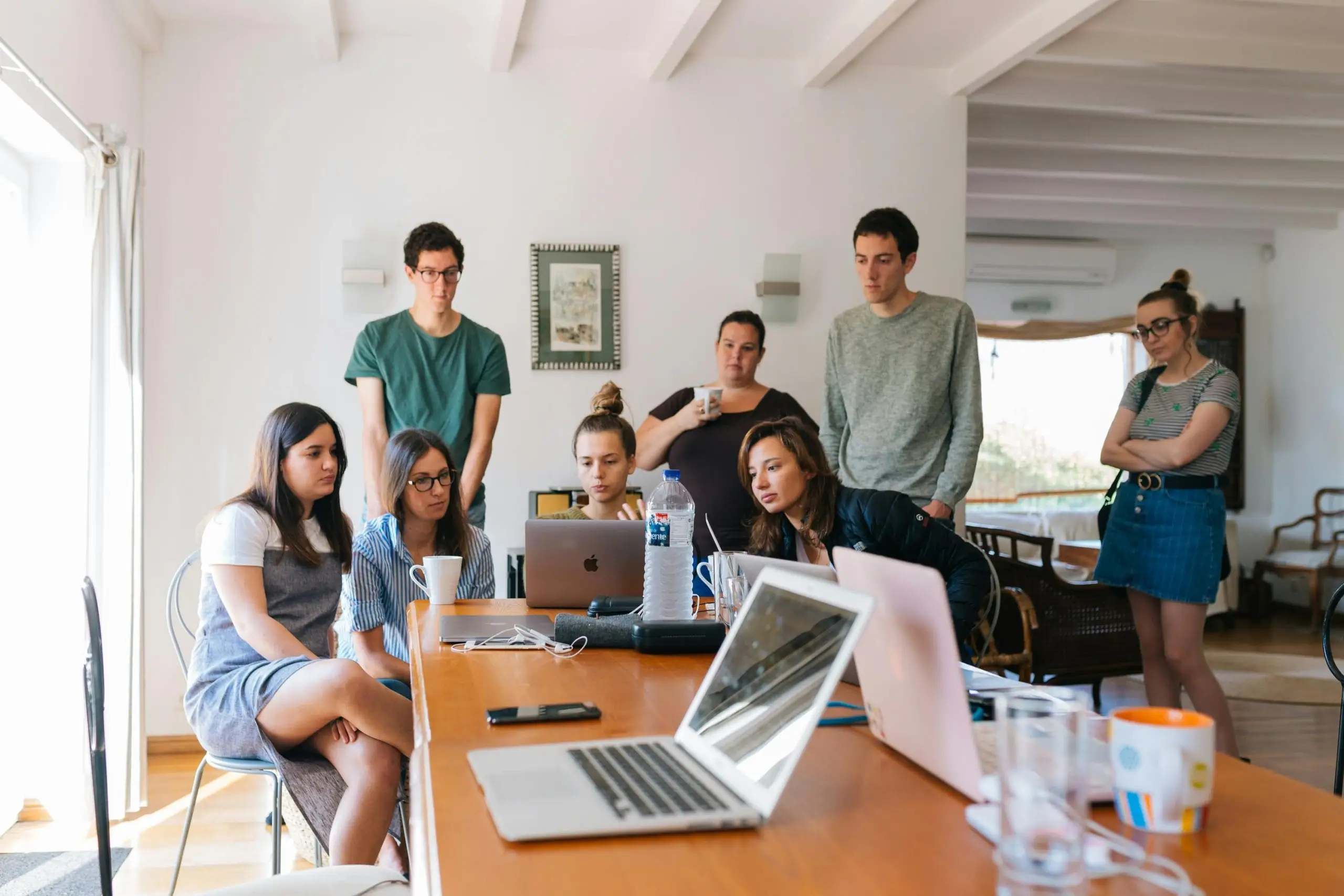 Équipe Alps Staffing en échange